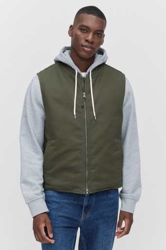 Scott vest