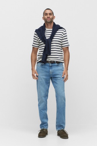 Dennis tee