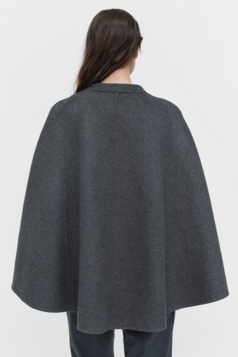 Felice cape
