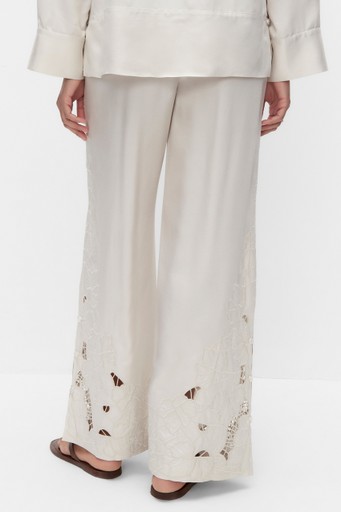 Disa trousers