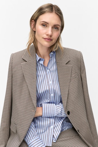 Taylor shirt