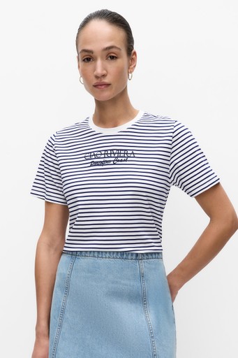 Nonni tee
