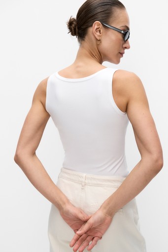 Saga top