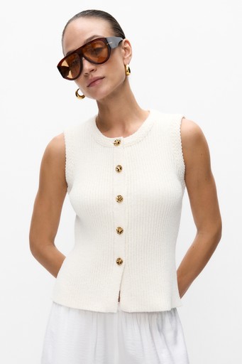 Märta vest