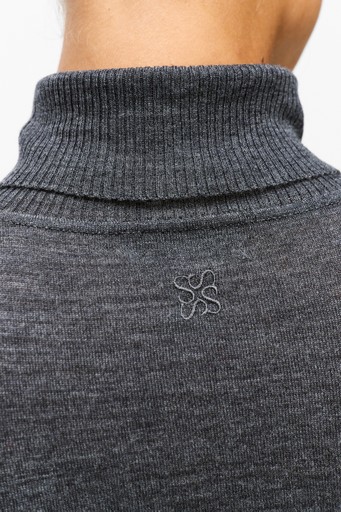 Fanny rollneck sweater