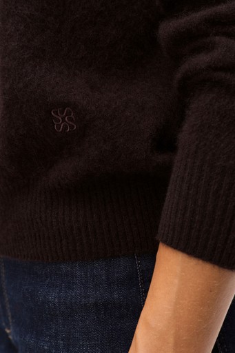 Bianca R-neck sweater