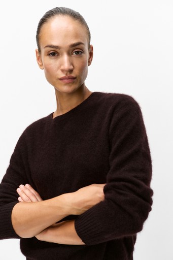 Bianca R-neck sweater
