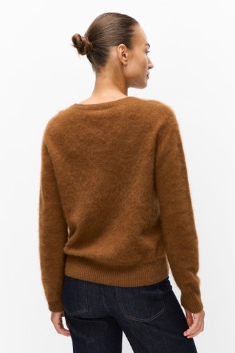 Bianca R-neck sweater