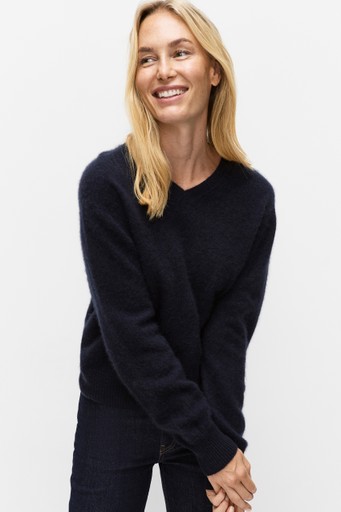 Bianca V-neck sweater