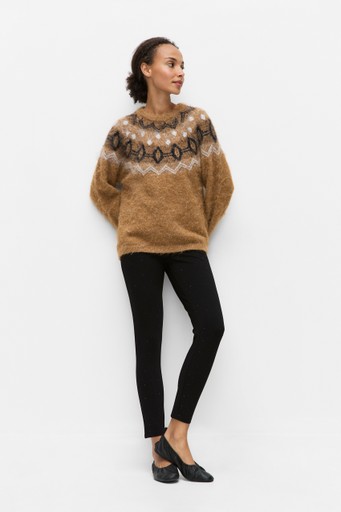 Rorika sweater