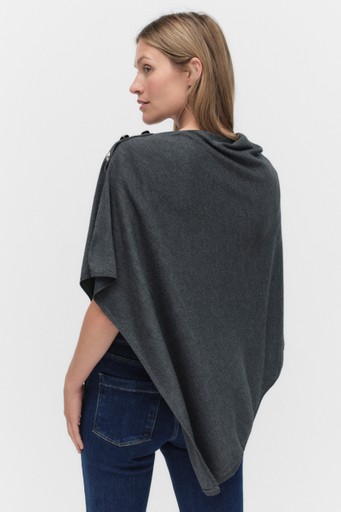 Freya poncho