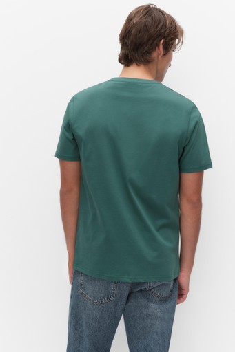 Plain t-shirt