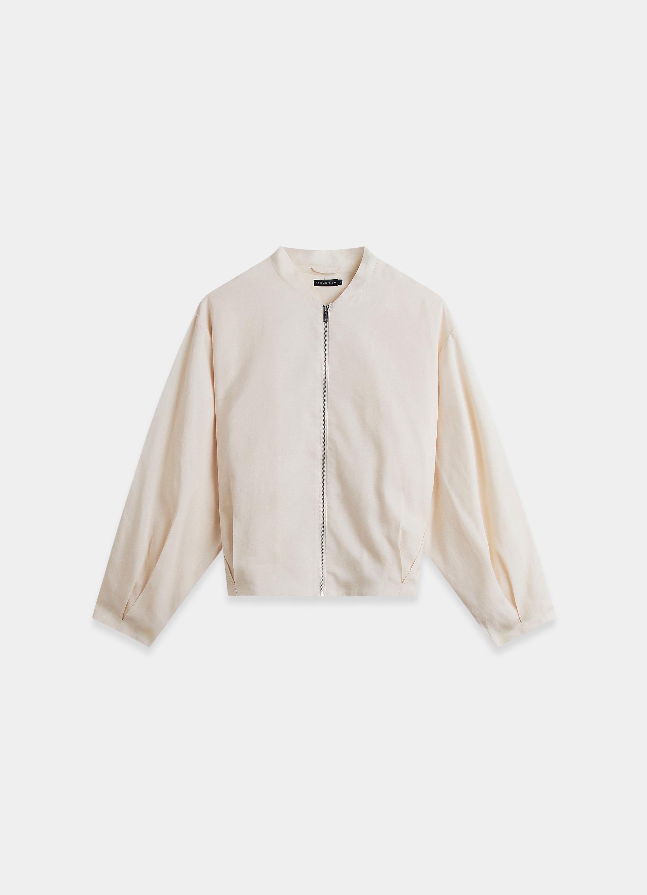 Beige takki naisille MQ Marqet:lta.