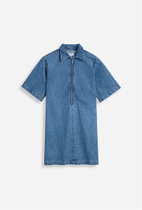 Kjole i denim med lynlås i halsen.