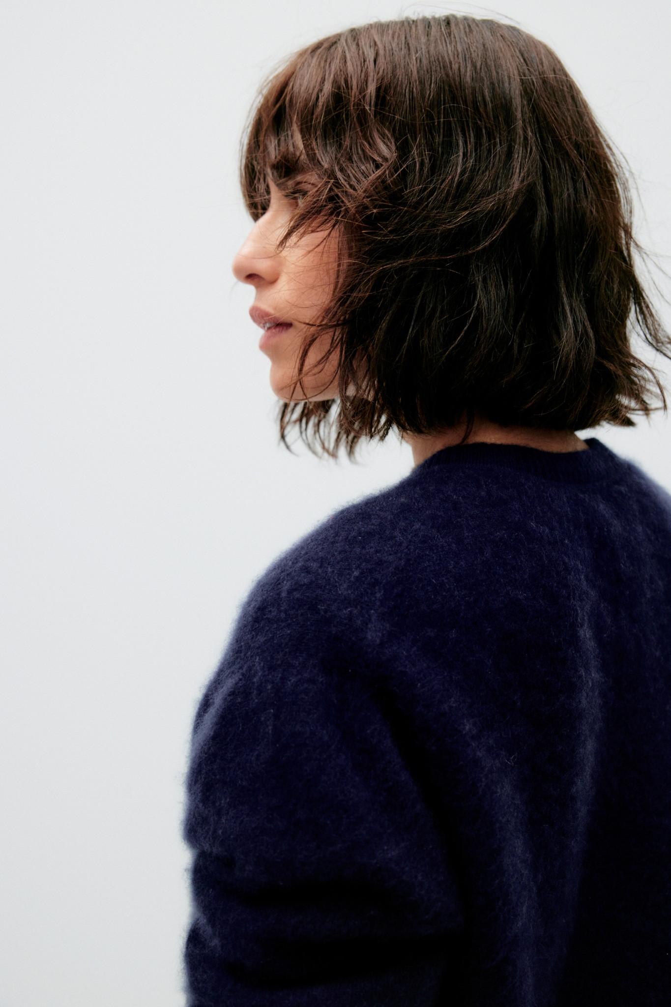 Nainen MQ Marqetin Premium Knits -neuleissa.