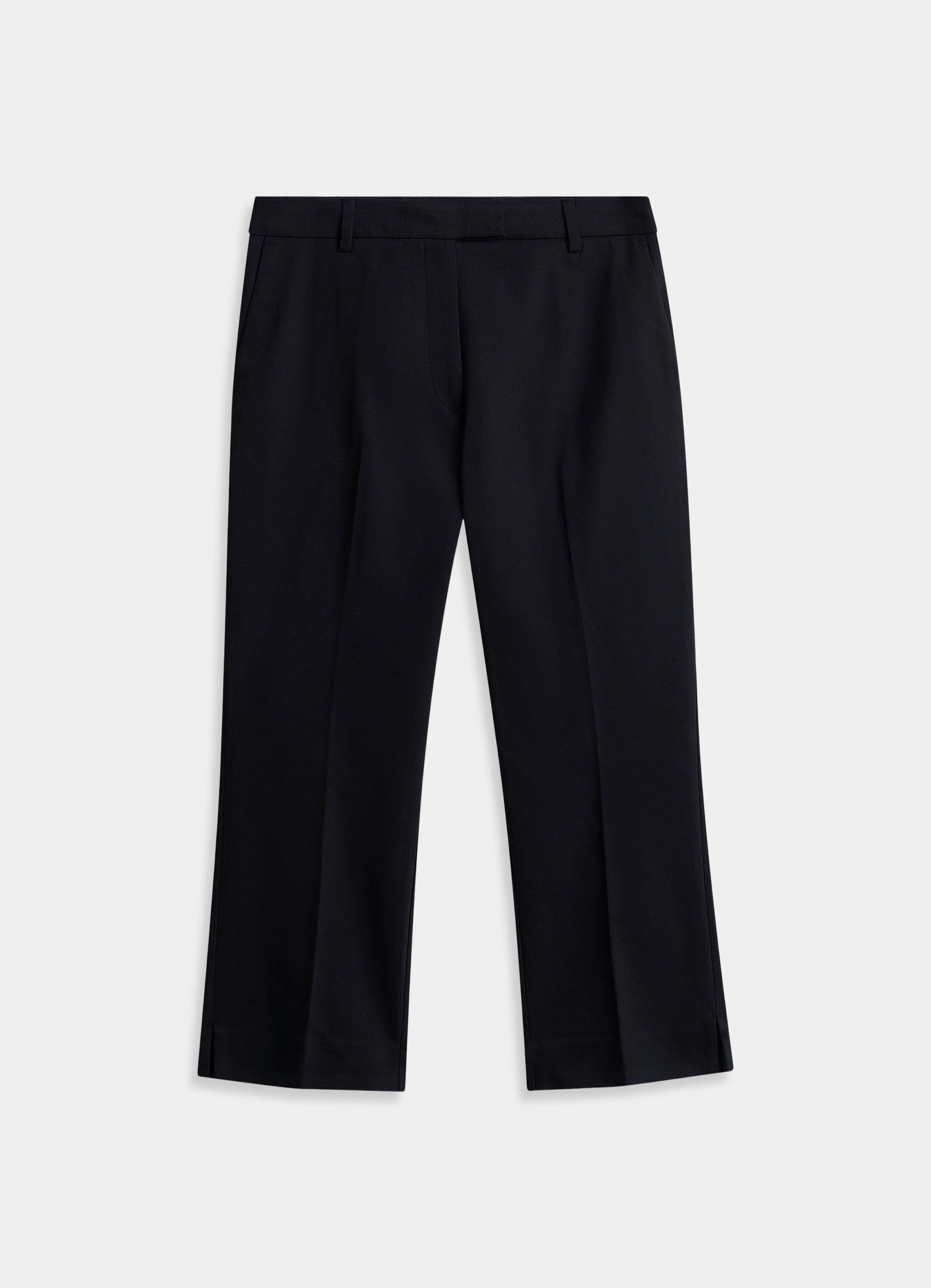 Mustat naisten caprihousut MQ Marqet:lta.