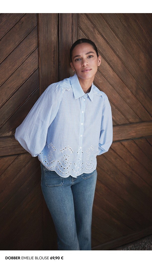 Valko-siniraitainen naisten pusero MQ Marqet:lta.