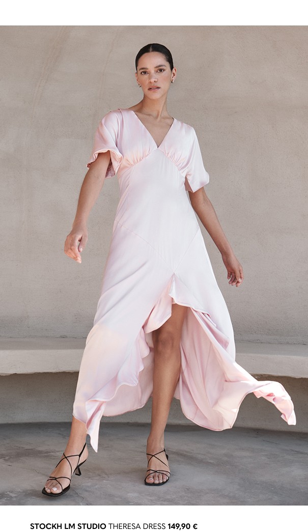 Vaaleanpunainen naisten mekko MQ Marqet:lta.