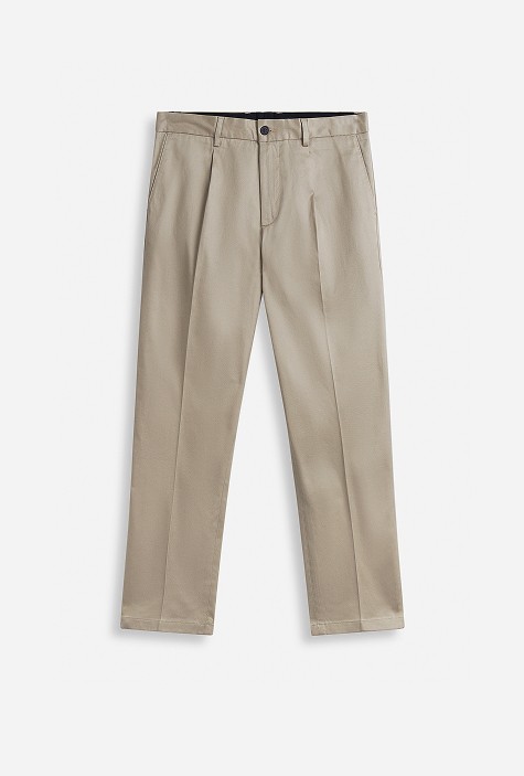 Beiget chinos-housut merkiltä Bläck MQ:lta.