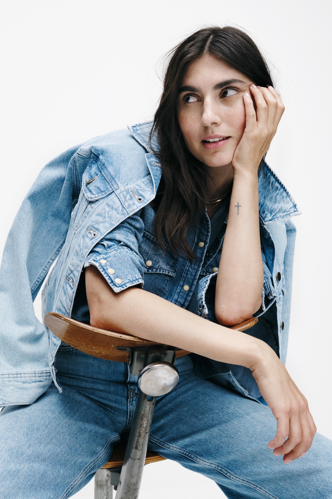 Jeans og denim til dame.