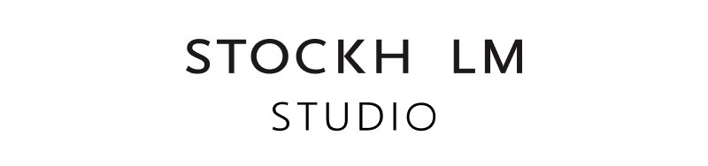 Stockh lm Studio tøjmærke. Sort trøje i tynd strik med blonder.