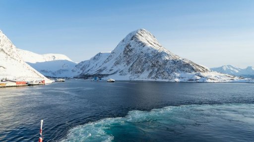 Naturskön kryssning i Norge