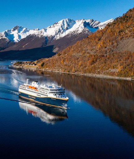 En färga i en norsk fjord