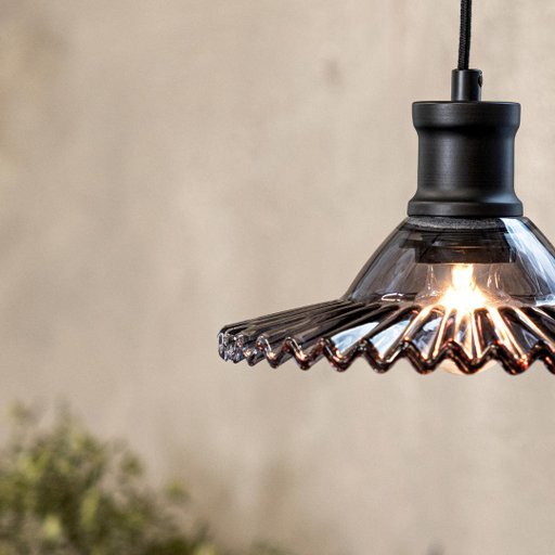 Fönsterlampa Novia, grå Fönsterlampa Novia, grå