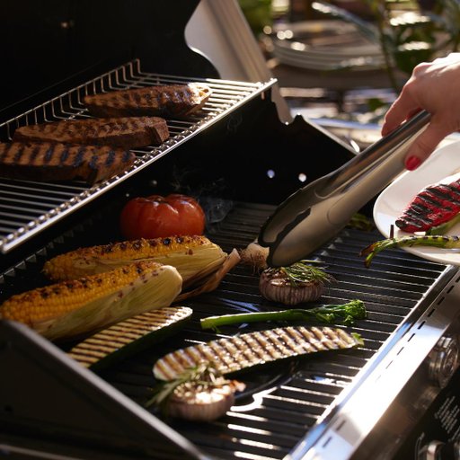 Gasgrill Videro G4-S Vario+, 20500 watt + cover. Gasgrill Videro G4-S Vario+, 20500 watt + cover.