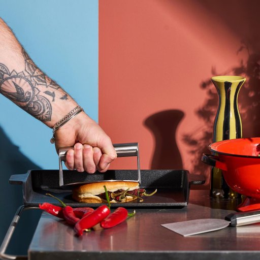 Gjutjärnsbricka Yokama med smashburger kit
