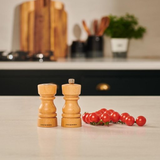 Ströare & pepparkvarn set London