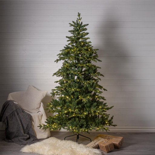 Julgran Larvik 700 med led, 210 cm Julgran Larvik 700 med led, 210 cm
