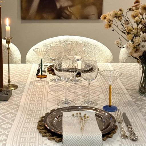 Bordslöpare Åttebladrose 50x150cm