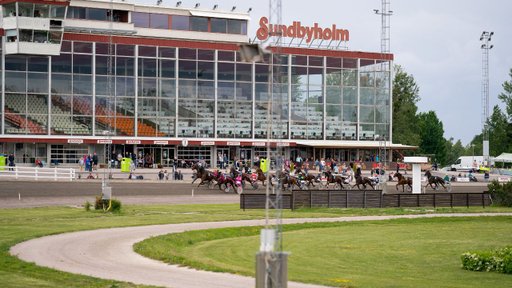 Katrineholmsdagen 3 april på Sundbyholmstravet