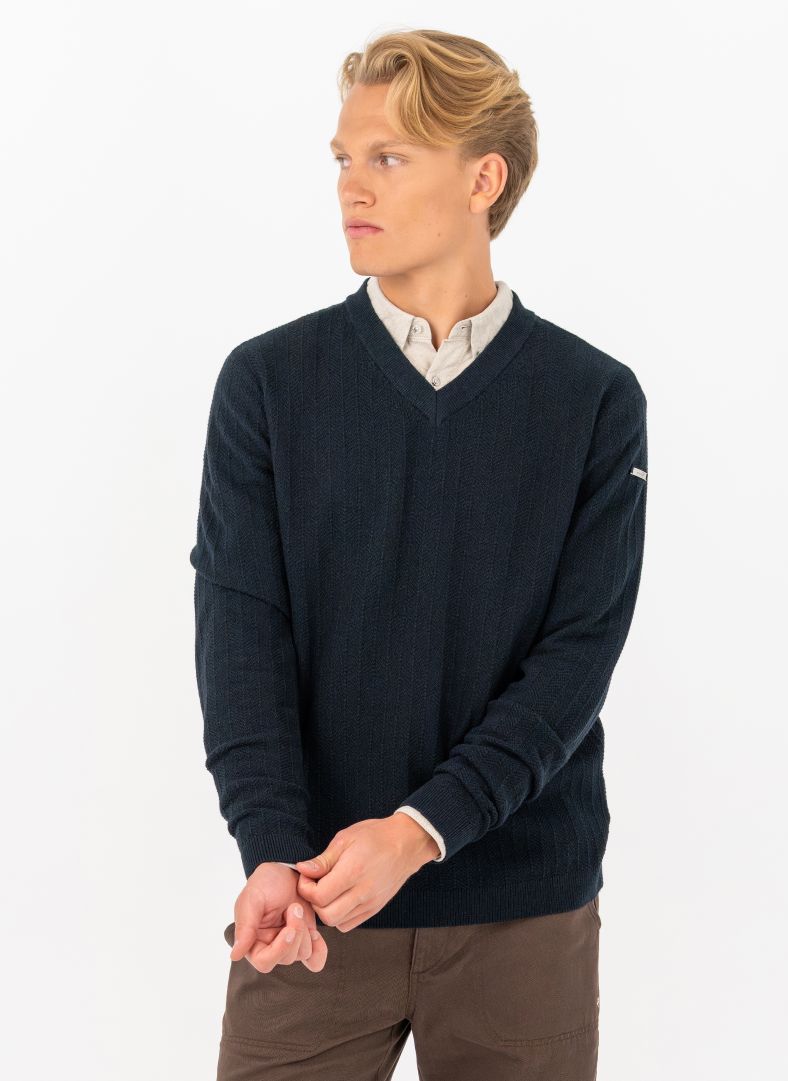 Tiller Herringbone V-neck Dk Navy Blue