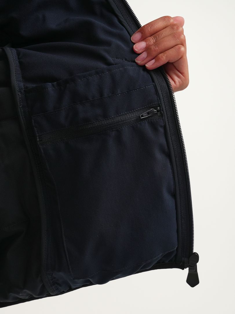 W Arolla Vest Dk Navy Blue