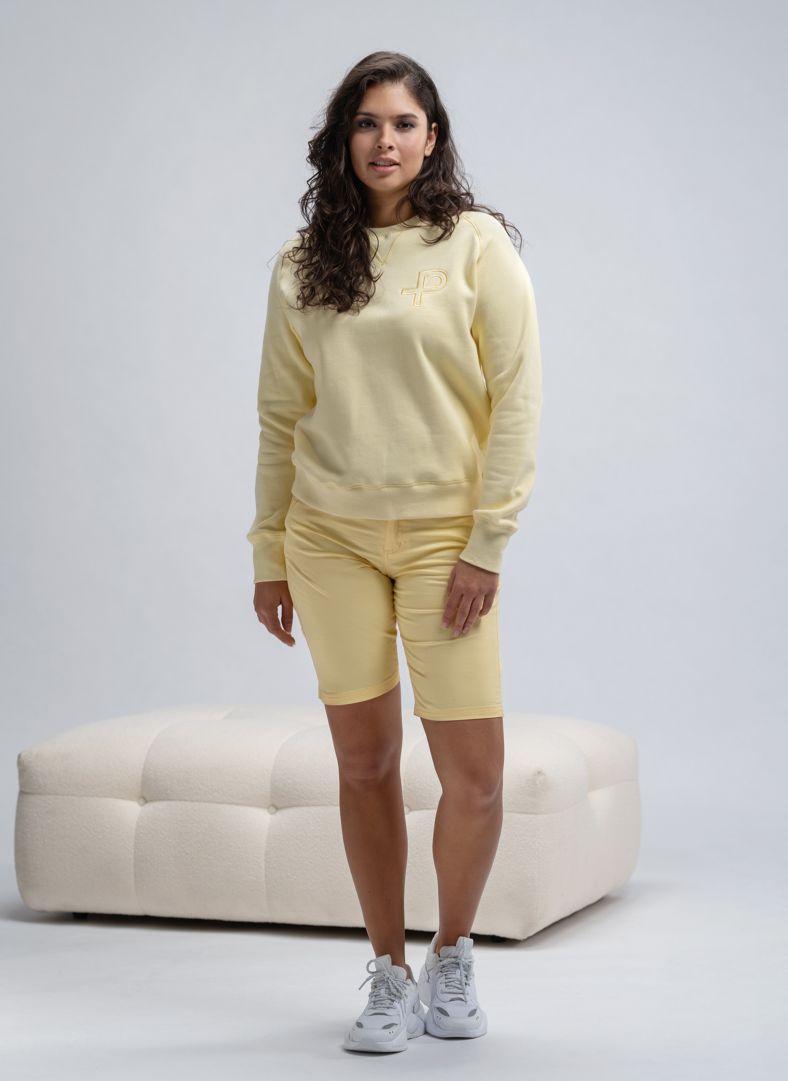 W Crew Bermuda Radura Yellow