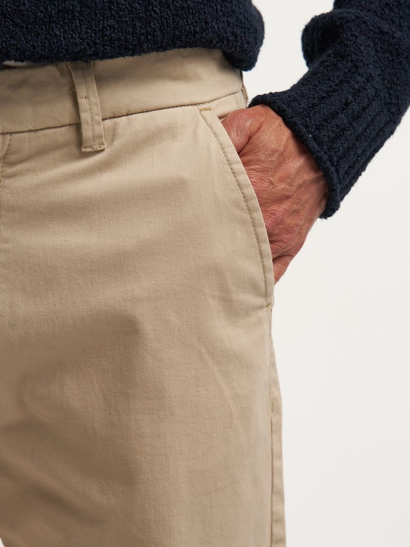 Brenton Chinos