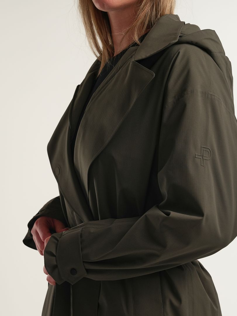 W Gelu Insulated Coat