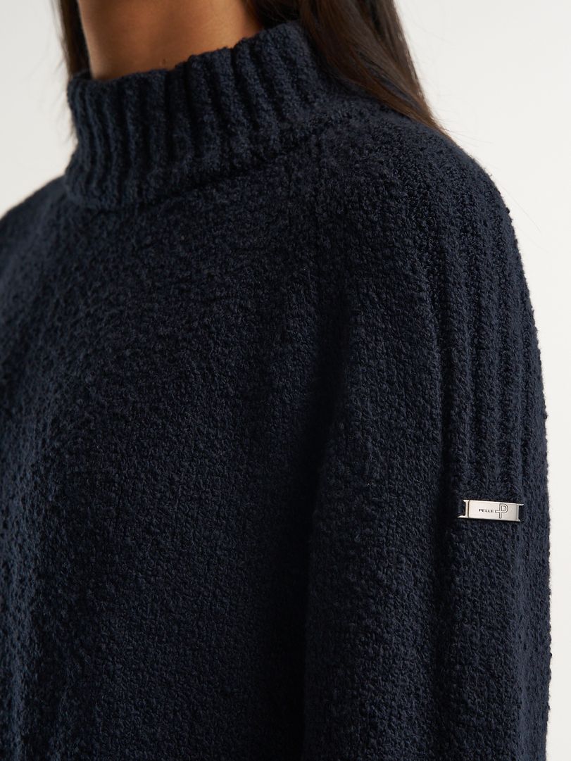 W Lapi Sweater 