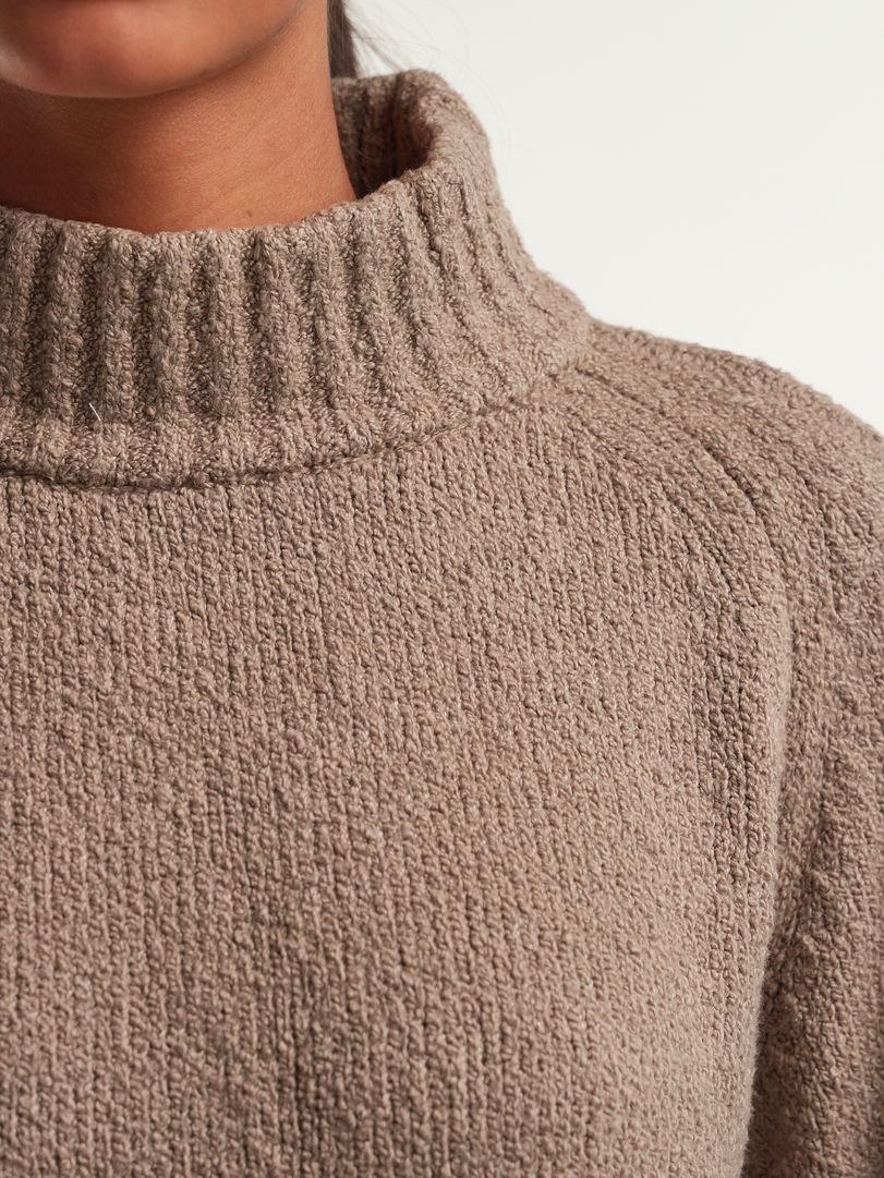 W Lapi Sweater 