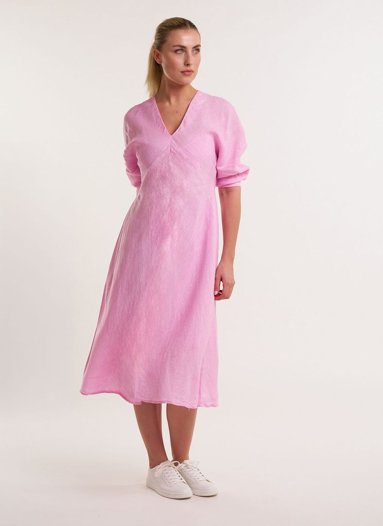 W Linen Breeze Dress