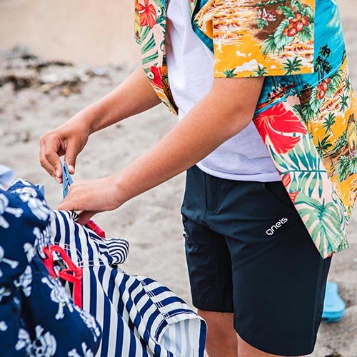 Perfekta sommarshortsen Andesit från Gneis