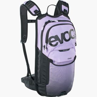 Evoc Stage 6L pyöräilyreppu + 2L juomapussi musta ja violetti
