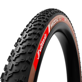 Vittoria MTB Mezcal XC Race TLR G2.0 29x2.40'' Ulkorengas Vittoria MTB Mezcal XC Race TLR G2.0 29x2.40'' Ulkorengas musta ja ruskea