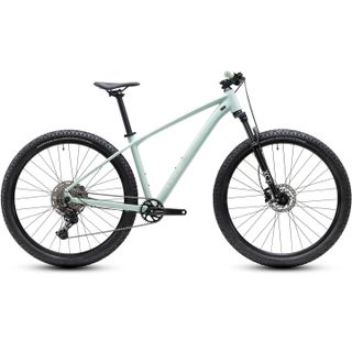 CUBE Aim Pro 2027 maastopyörä CUBE Aim Pro 2027 maastopyörä aloegreen´n´green