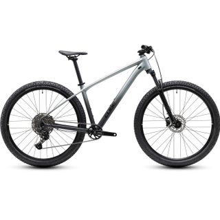 CUBE Aim Pro 2027 maastopyörä CUBE Aim Pro 2027 maastopyörä grey´n´black