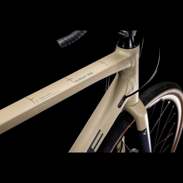 CUBE Nuroad Pro 2022 gravel grinder CUBE Nuroad Pro 2022 gravel grinder