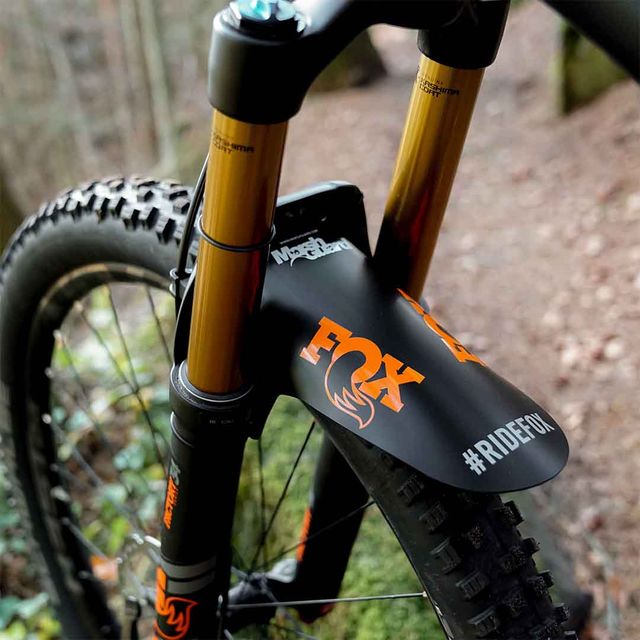 MarshGuard FOX Factory etulokasuoja orange & grey