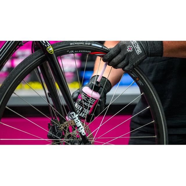 MUC-OFF No Puncture Hassle Sisärenkaan täyttöaine 300ml